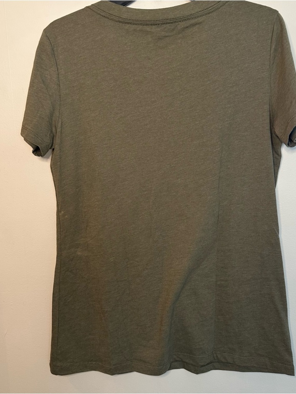 Indycar Racing Womens XL Olive Green V-Neck Velvet Textured Graphic T-Shirt - Picture 8 of 13